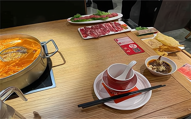 尚品潮汕牛肉火鍋 用產品與服務打動消費者的心
