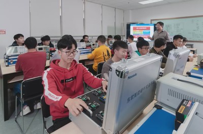 就業(yè)率超94%，華為工程師來(lái)當(dāng)老師，成都東軟單招第一年，請(qǐng)別錯(cuò)過(guò)教育科技與技術(shù)開(kāi)發(fā)